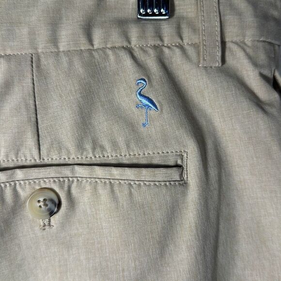 TailorByrd Khaki Chino Tan Golf Shorts size 38 Polyester - Picture 2 of 7
